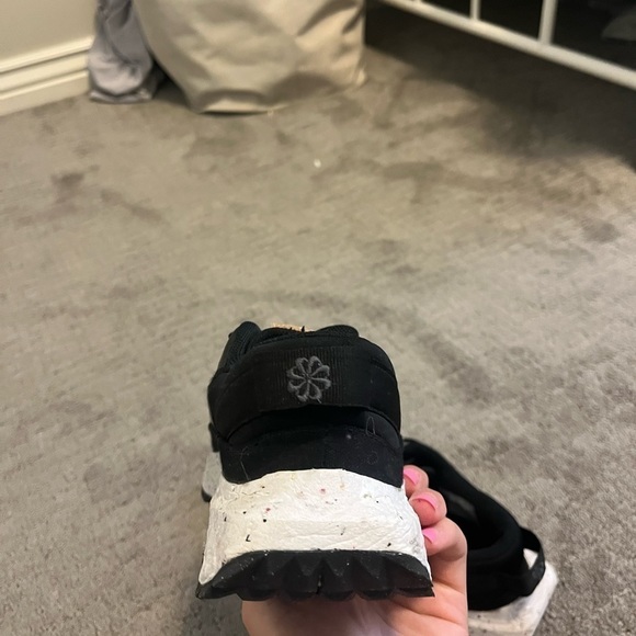 - Women’s Nike crater running shoes - Picture 12 of 12